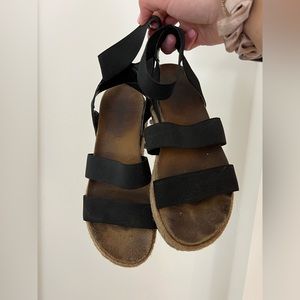 Steve Madden Platform Sandals